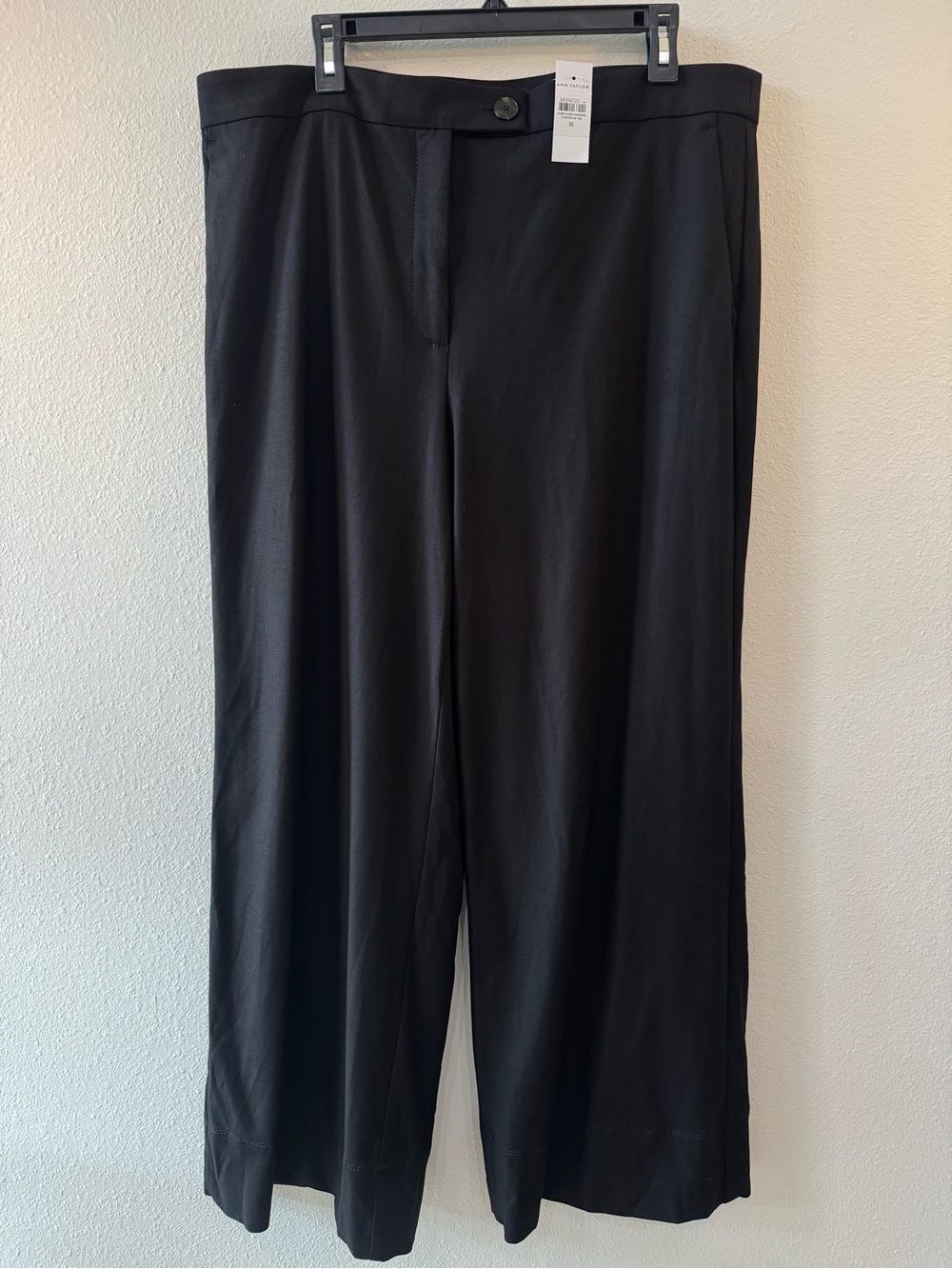 NWT Ann Taylor Wide Leg Dress Pants, Black, W Sz 16